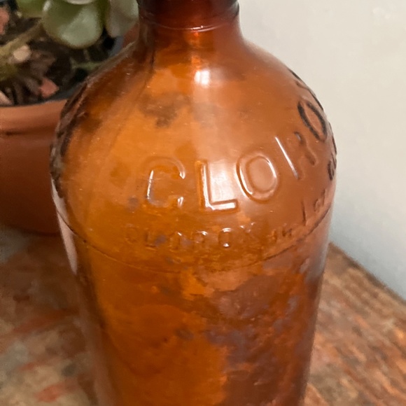 Antique Vintage Clorox Amber Brown Orange Glass Bottle Skinny Neck 16 Ounce - Picture 5 of 8